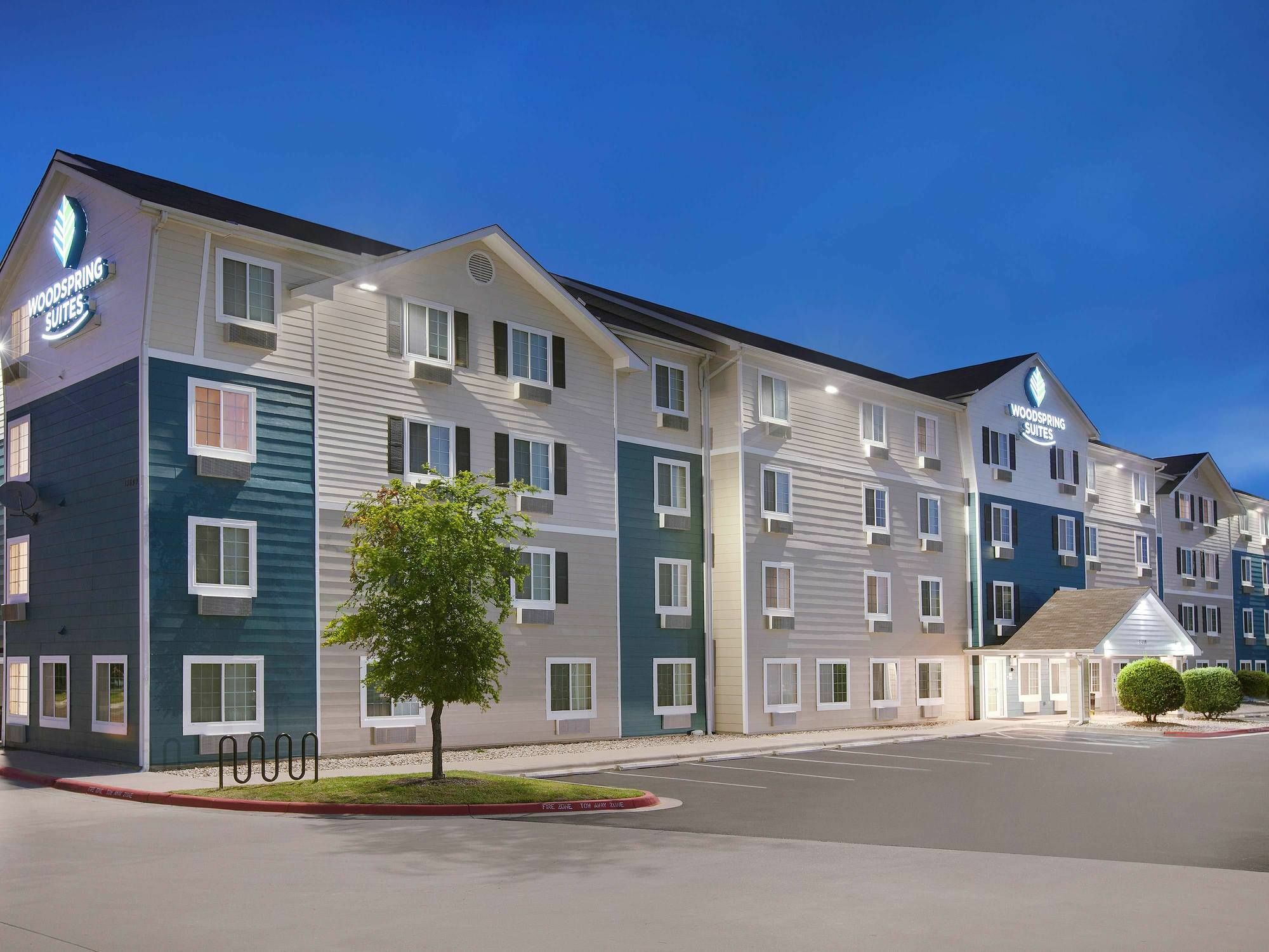 Extended Stay America Select Suites - Indianapolis - Lawrence Exterior photo